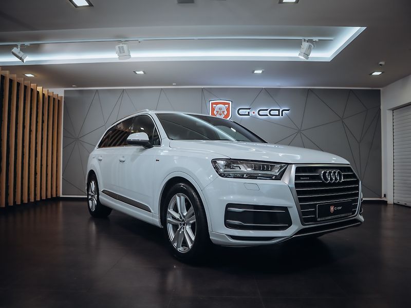 Audi Q7 3.0TDI, Quattro S-line 200kw - fotka 2 z 25