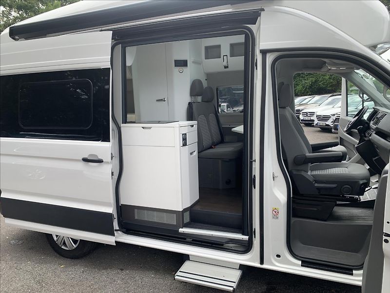 Volkswagen Grand California - fotka 12 z 19
