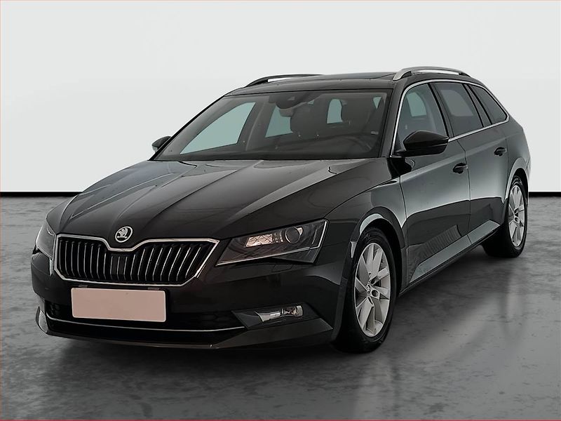 Škoda Superb (2017) 2.0 TDI, Automat, Navi, Xenony - fotka 2 z 18