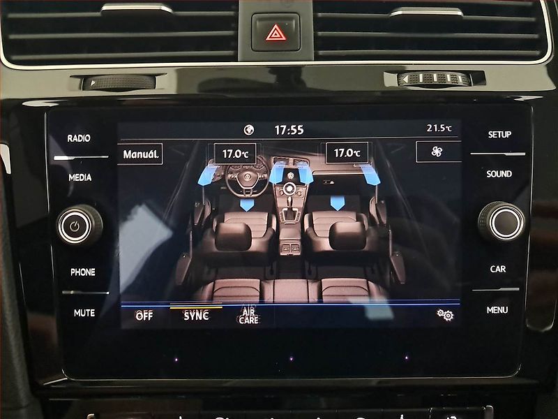 Volkswagen Golf (2020) Highline 1.5 TSI, ČR,1.maj - fotka 18 z 21