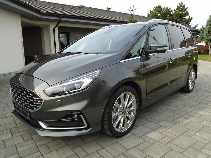 Ford Galaxy 2,0EcoBlue 140kW AWD Vignale  - fotka 2 z 50