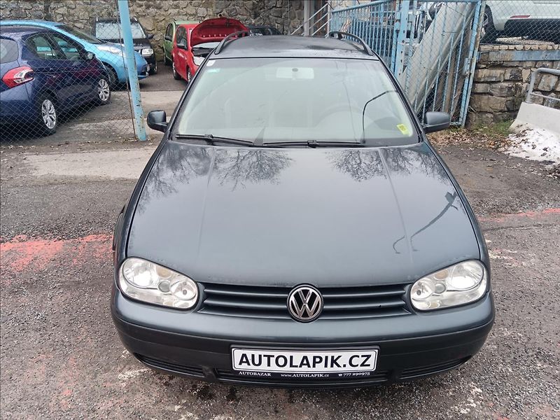 Volkswagen Golf Variant 1,9 TDi automat  Ocean - fotka 1 z 14