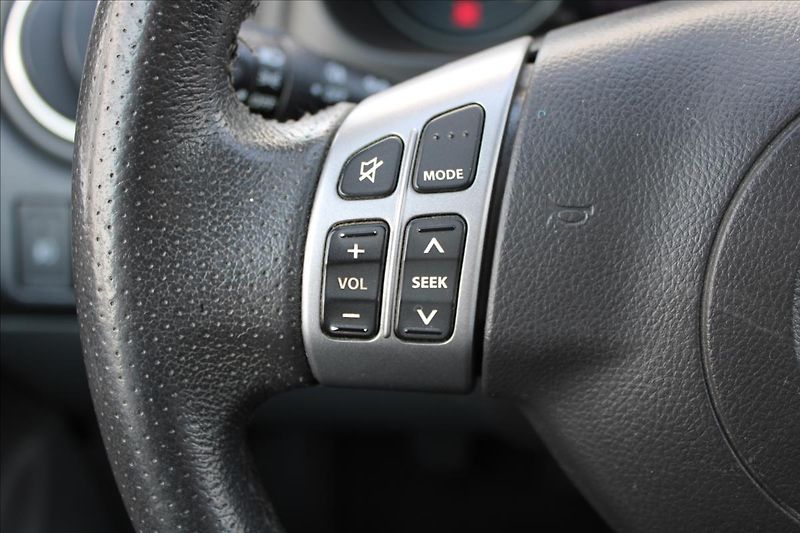 Suzuki SX4 1,6 VVT  4x4,KEYLESS,TAŽNÉ - fotka 16 z 25