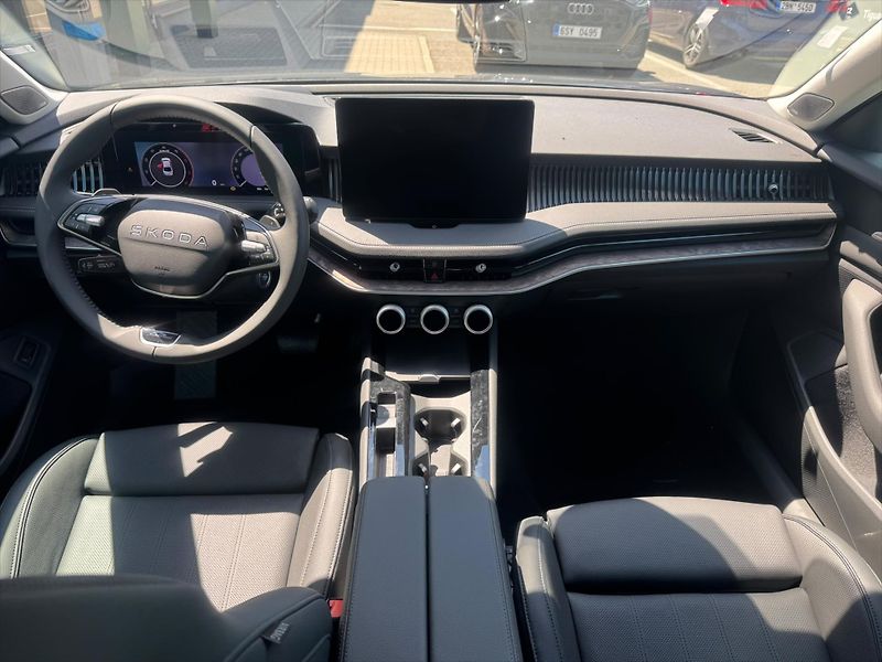 Škoda Superb (2026) 2,0 TDI 110 kW  L&K - fotka 9 z 11