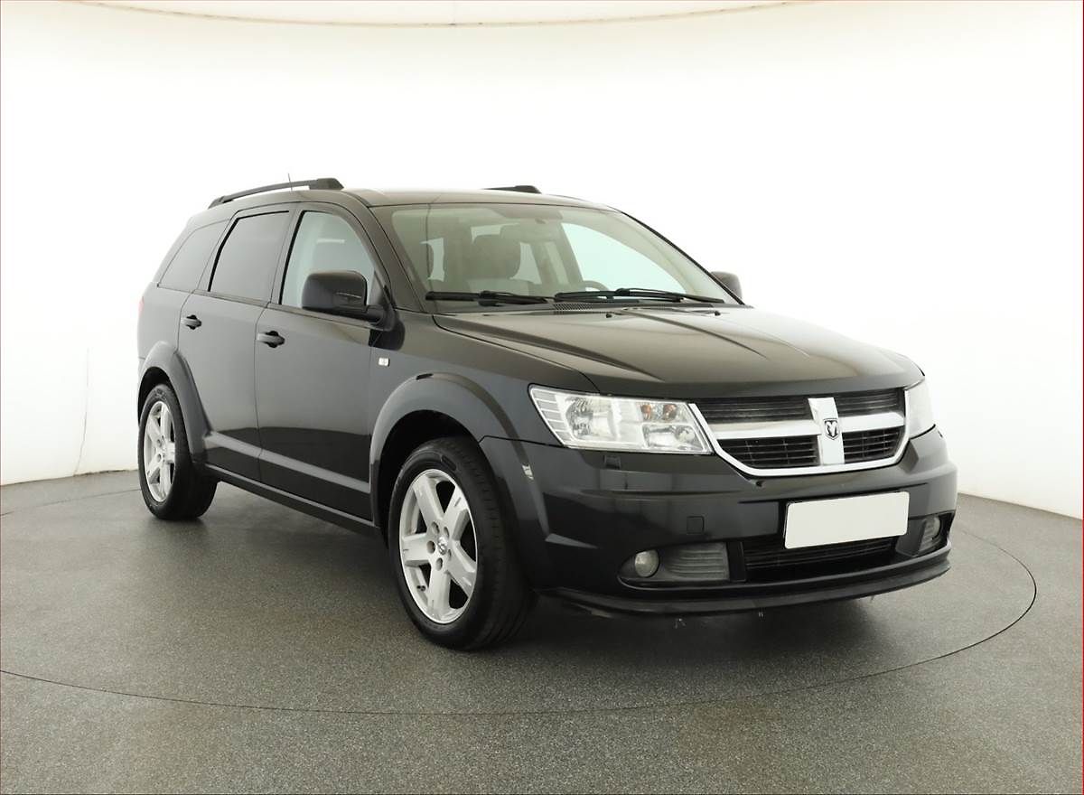 Dodge Journey 2.0 CRD, 7 míst, Navi
