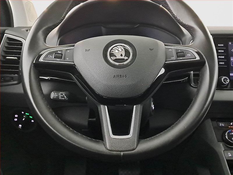 Škoda Karoq (2019) Style 1.5 TSI - fotka 25 z 25