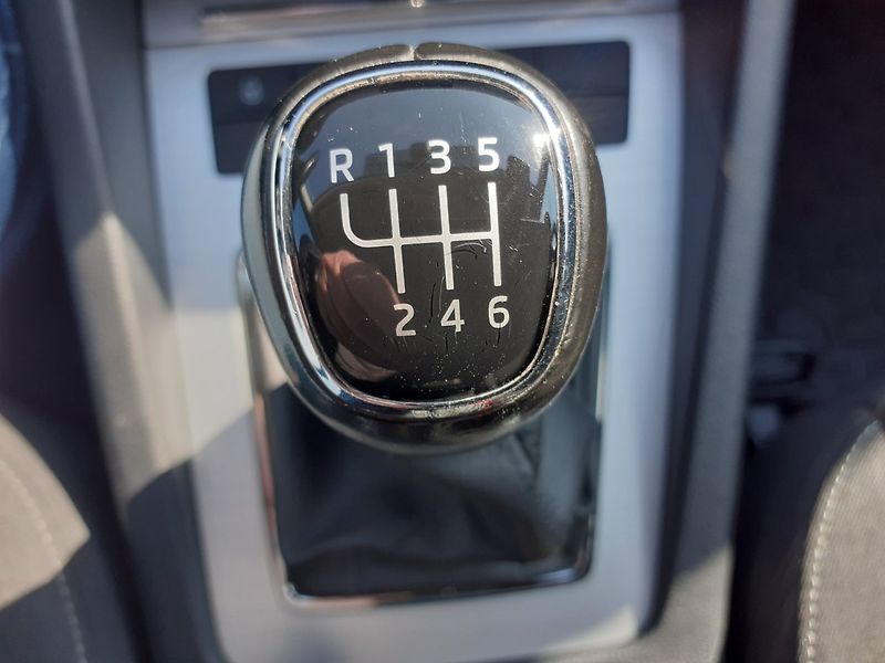 Škoda Octavia (2018) 1.0 TSi Ambiente - fotka 18 z 31