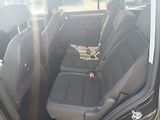 Volkswagen Touran (2012) 1.4 TSI, 7 míst - náhled 24
