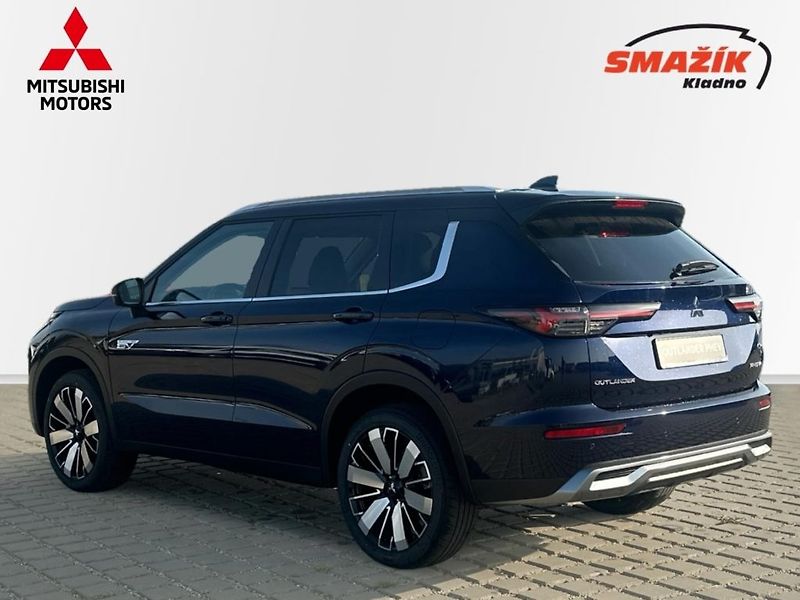 Mitsubishi Outlander (2026) INTENSE+ 4×4 | 225 kW | MY25 - fotka 3 z 27