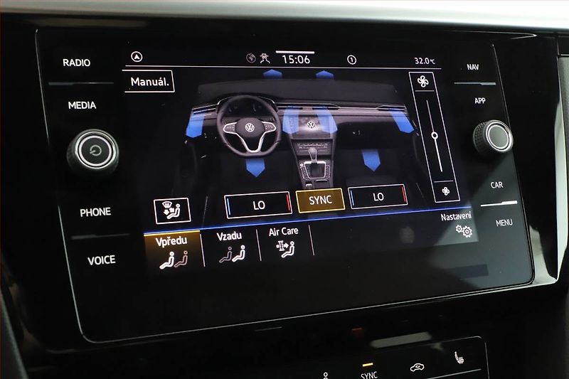 Volkswagen Arteon (2023) R-line 2.0 TDI - fotka 14 z 20