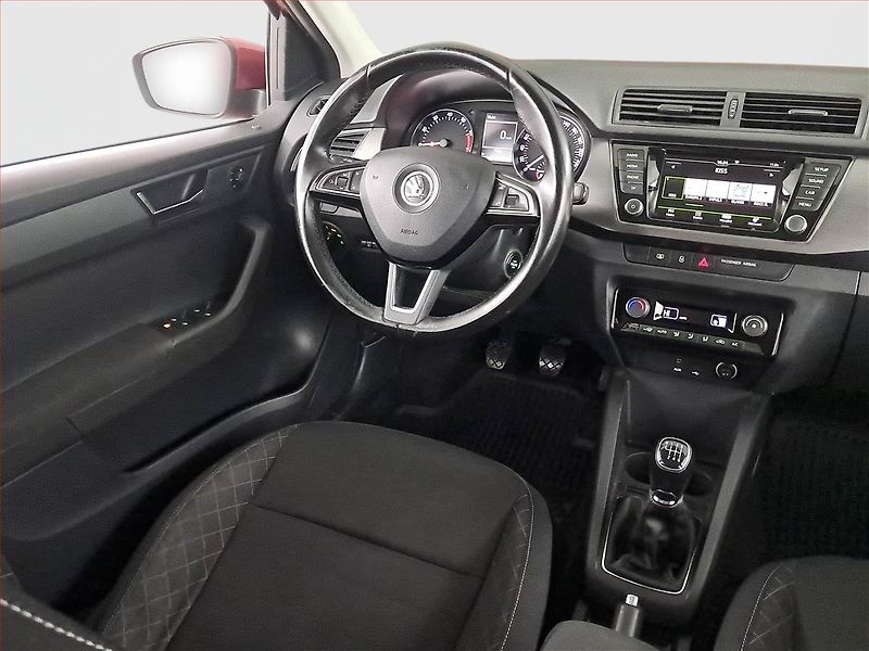 Škoda Fabia (2015) 1.2 TSI, Tempomat - fotka 7 z 20