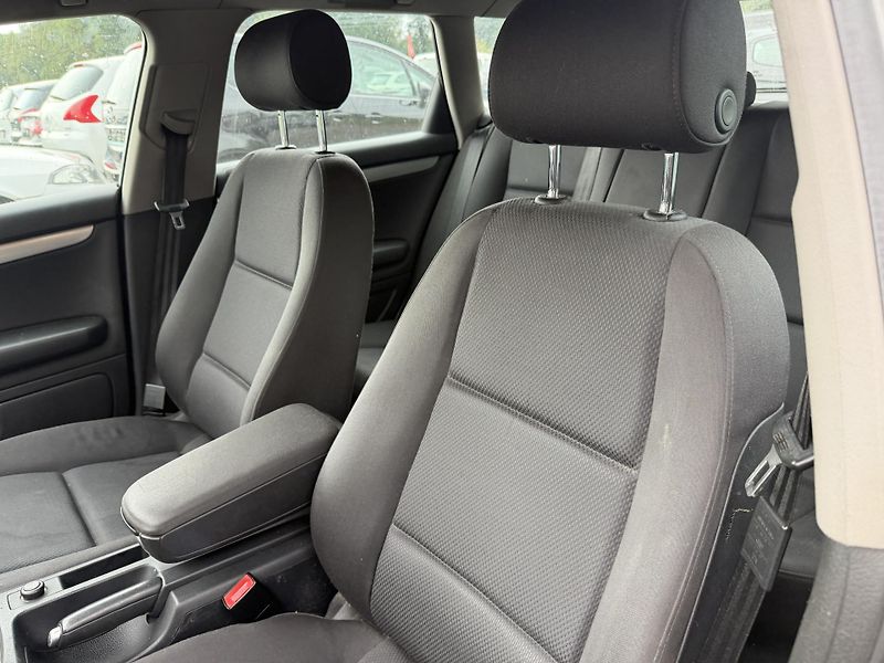 Audi A4 1.9 TDI - fotka 14 z 21