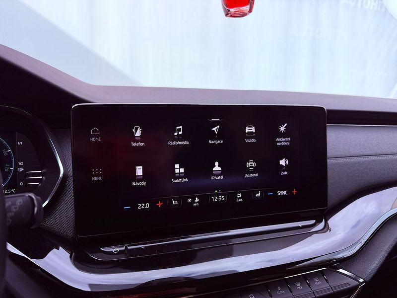 Škoda Octavia 2.0 TDi Style, ČR, 1.Maj, Serv - fotka 22 z 36