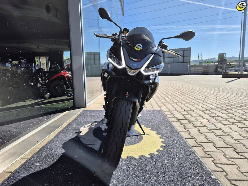 Aprilia Tuono 660 (2024) - fotka 9 z 18