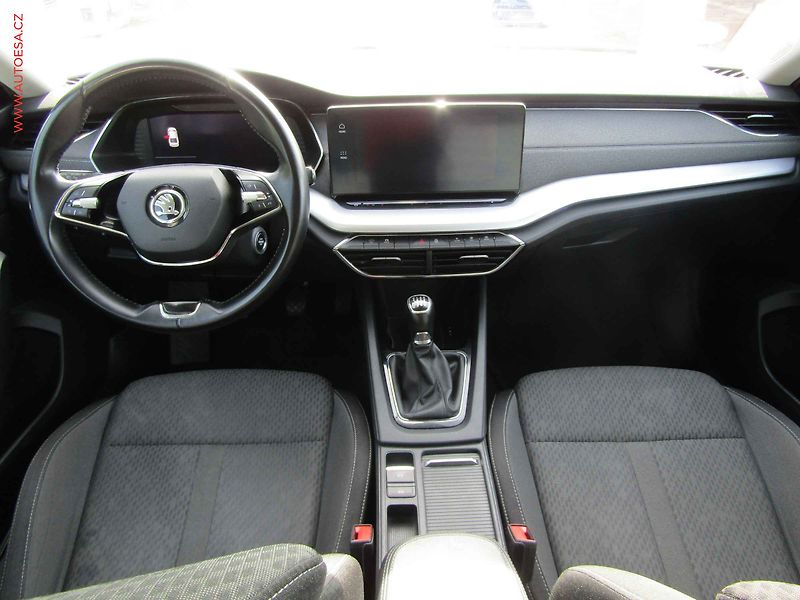 Škoda Octavia (2021) 2.0 TDi, 2.maj,ČR, AC - fotka 8 z 17
