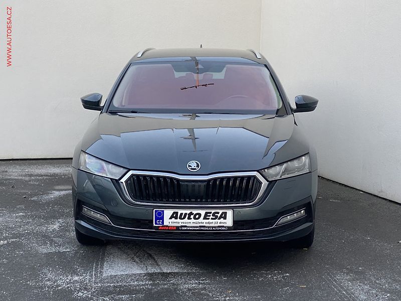 Škoda Octavia (2020) 2.0 TDi, Style, DSG - fotka 2 z 19