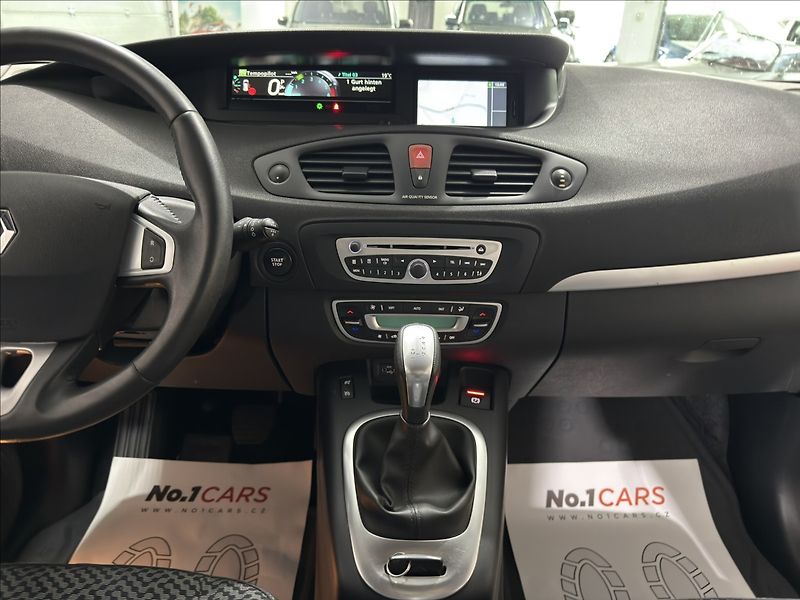 Renault Grand Scénic 1,5   DCI AUTOMAT NAVI ČIDLA - fotka 23 z 36