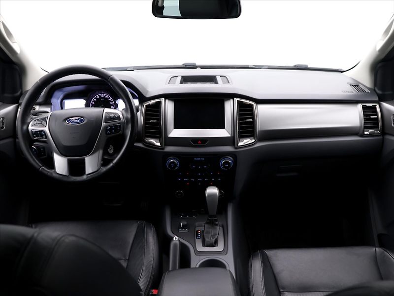 Ford Ranger 3,2 DTI  147KW CZ 1.MAJ SH 4X4 - fotka 31 z 39