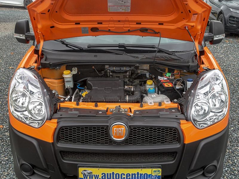 Fiat Dobló (2011) 1.4i 70KW AC – PO SERVISU - fotka 28 z 34