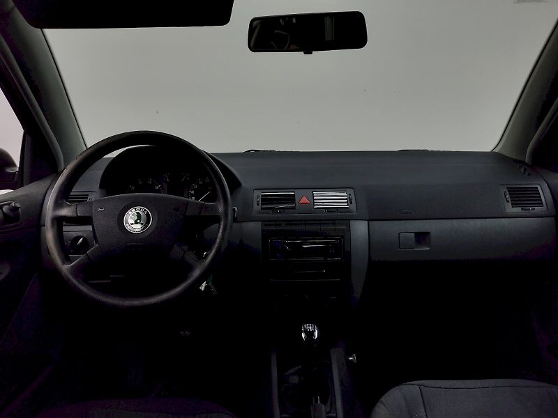 Škoda Fabia (2004) Classic 1,2 40kW - fotka 5 z 25