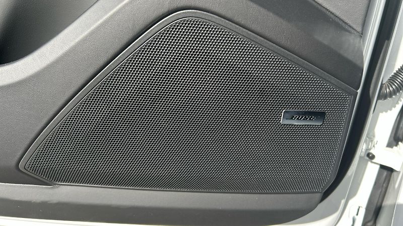 Porsche Cayenne S E-Hybrid - fotka 27 z 30