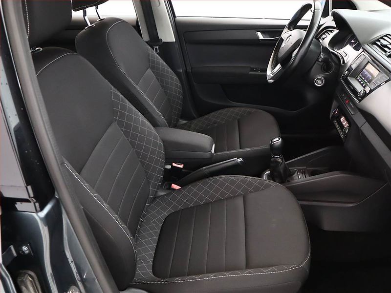 Škoda Fabia (2016) 1.2 TSI, Park. senzory - fotka 7 z 16