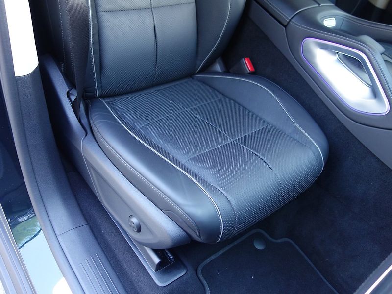 Mercedes-Benz GLE (2023) 300D*4M*200KW*WEBAS*ZÁR*1M*CZ! - fotka 16 z 50