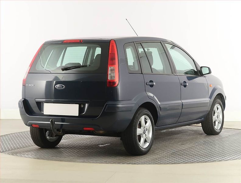 Ford Fusion (2009) 1.4, nová STK, Tažné - fotka 5 z 16