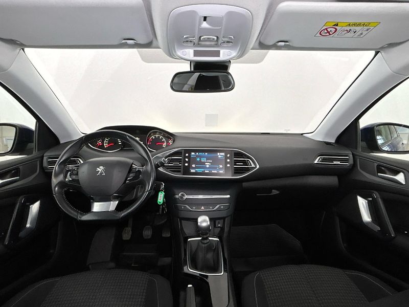 Peugeot 308 Kombi 308 - fotka 5 z 27