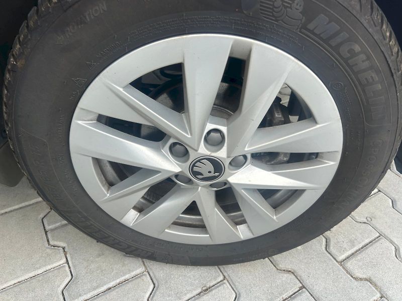 Škoda Fabia (2025) SELEC TS 85/1.0 M6F - fotka 10 z 26