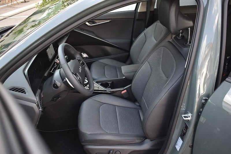 Tři verze nového SUV Kia Niro jsme zkoušeli ve Frankfurtu a okolí