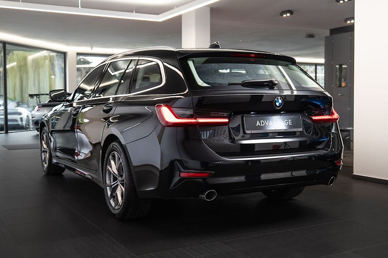 BMW Řada 3 d Touring Manuál - fotka 4 z 21