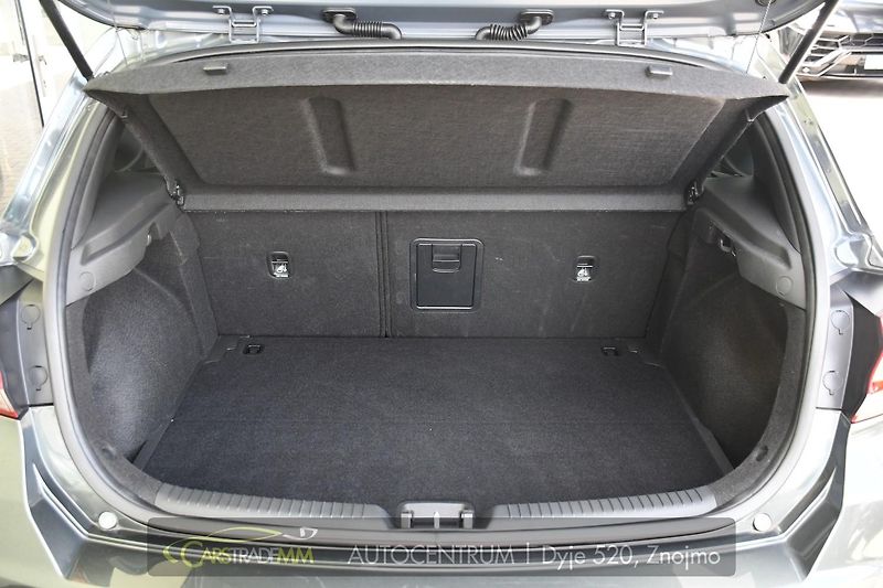 Hyundai i30 1.0T-GDI ČR FAMILY SMART DCT - fotka 45 z 52