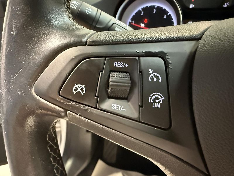 Opel Astra 1.5 CDTi 90kW Edition ST S/S - fotka 9 z 13