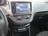 Peugeot 2008 (2014) 1.2 VTi, ČR,1.maj, Tempomat - náhled 12