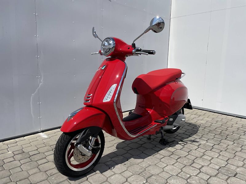 Vespa (2026) Primavera 125 RED EU5+ - fotka 4 z 11