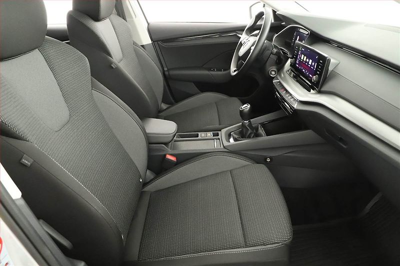 Škoda Octavia (2022) Ambition 2.0 TDI, ČR,1.maj - fotka 7 z 19