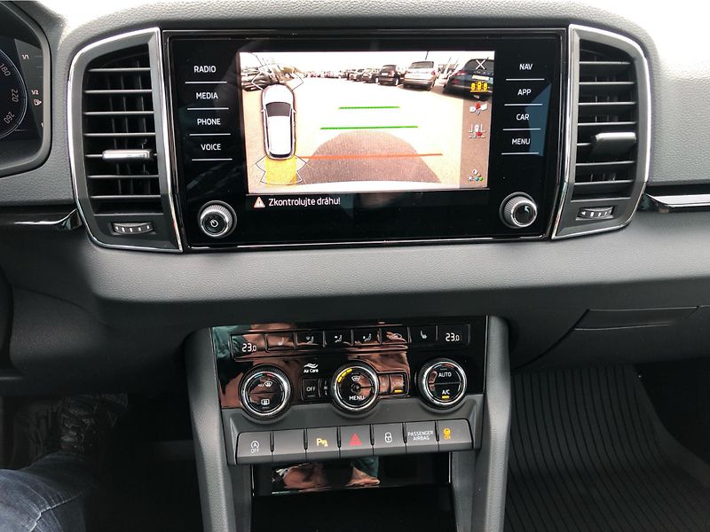 Škoda Karoq (2026) 1,5 TSI - fotka 22 z 30