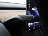 Tesla Model 3 (2021) Long Range 4WD 74kWh, SoH 89% - náhled 11