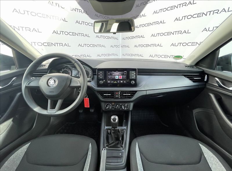 Škoda Scala 1,0 Tsi Cool 70kw 110t.km 1.ma - fotka 18 z 23