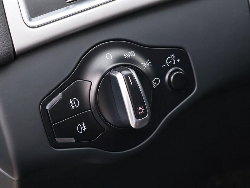 Audi A4 3,0 TDI 180kW Aut. quattro - fotka 14 z 30
