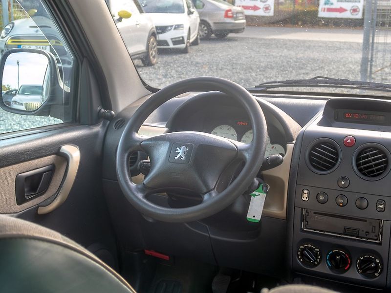 Peugeot Partner (2005) AC 1.6i 16V 80KW 5dv - fotka 13 z 31