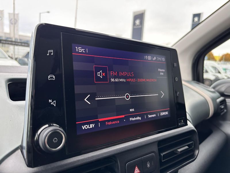 Citroën Berlingo XTR 1.5 BlueHDi 96 kW - fotka 14 z 31