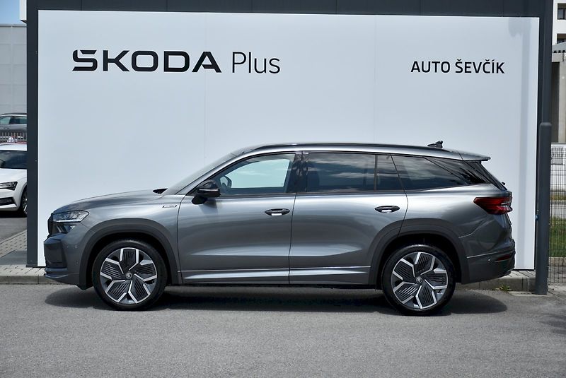 Škoda Kodiaq (2025) SPORTLINE 2.0 TDI 142kW 4x4 DS - fotka 3 z 35