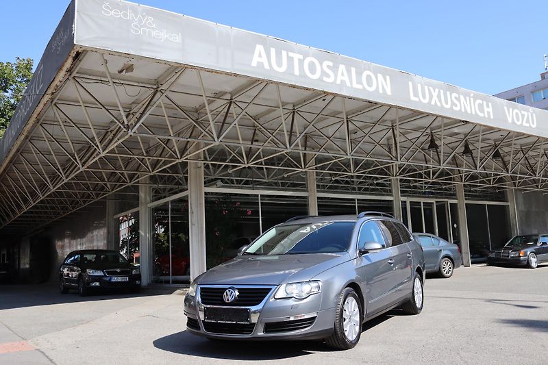 Volkswagen Passat VARIANT 2.0TDI DSG 103kW - fotka 1 z 50