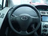 Toyota Yaris (2007) 1.3, Serv.kniha, nová STK - náhled 14