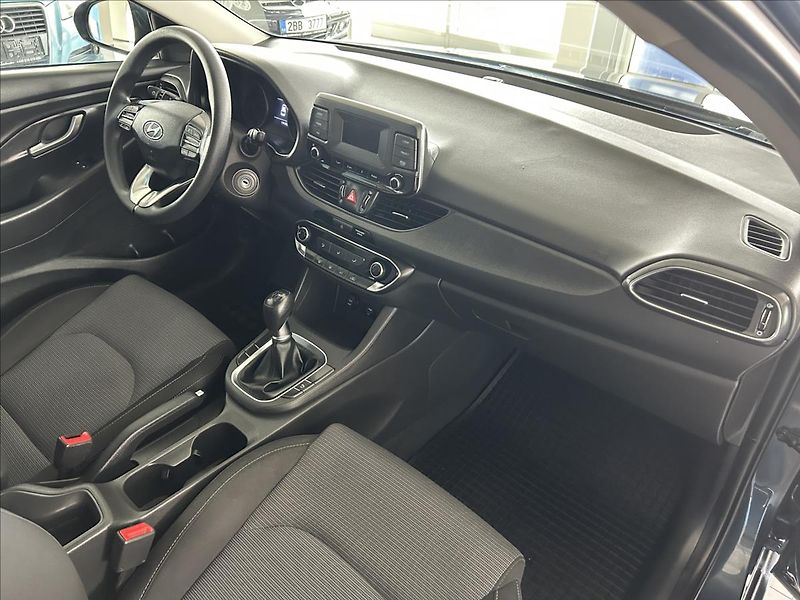 Hyundai i30 1,0   TGDI,ČR,1.MAJITEL,SERVIS - fotka 9 z 22