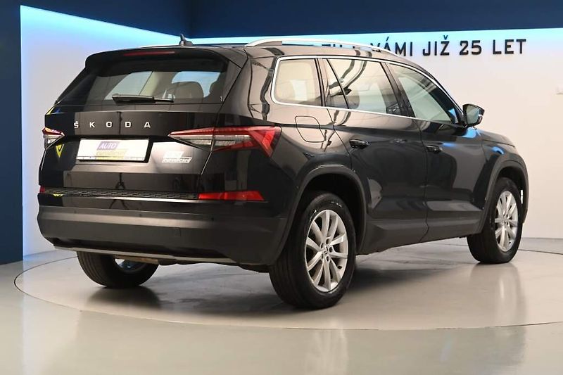 Škoda Kodiaq (2023) 2.0 4x4 LED Matrix DSG STYLE T - fotka 5 z 34