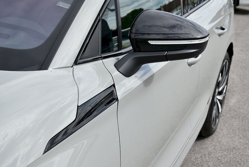 Škoda Enyaq (2026) Sportline 85 - fotka 39 z 47