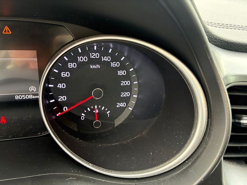 Kia Ceed 1.0 T-GDi Spin ČR DPH - fotka 18 z 22